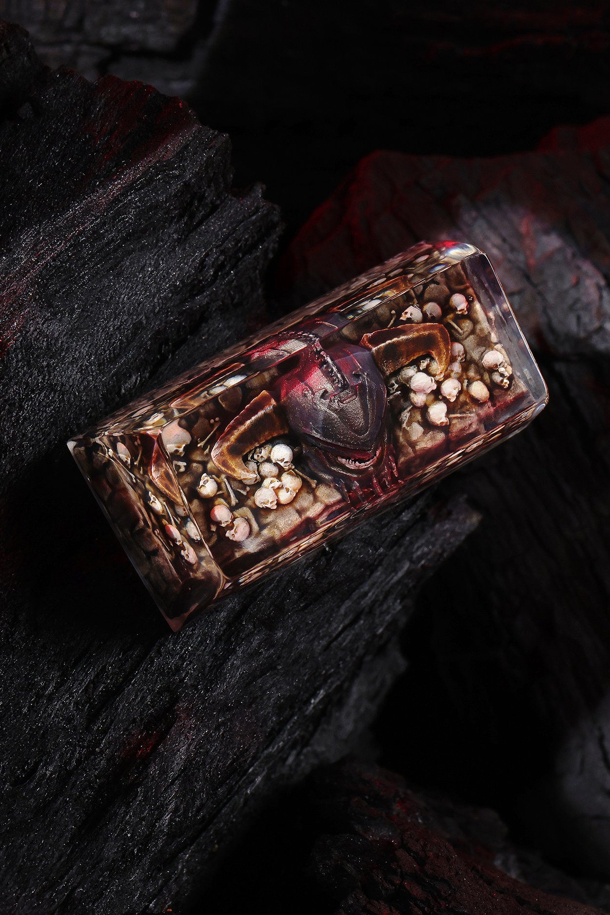 Alternative view of Drop + DOOM: The Dark Ages Mecha Dragon Artisan Keycap