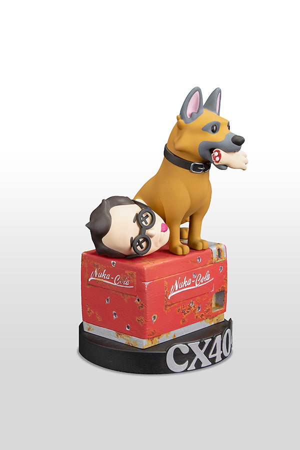 Fallout Series CX404 & Wilzig Vinyl Figure by Dark Horse - Image 4