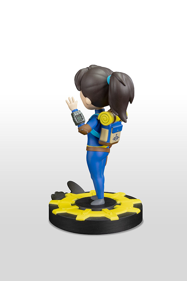Fallout Series Lucy Vinyl Figure by Dark Horse - Image 7