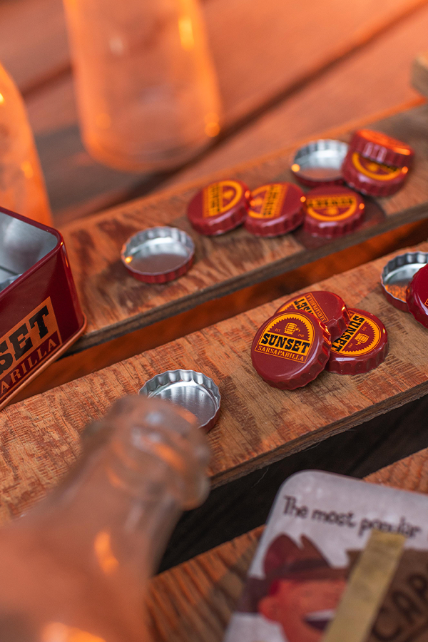 Fallout Bottlecap Series: Sunset Sarsaparilla with Collectible Tin - Image 10