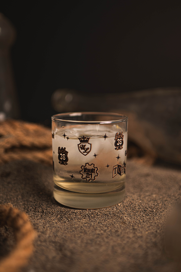 Fallout New Vegas Casinos Rocks Glass - Image 10