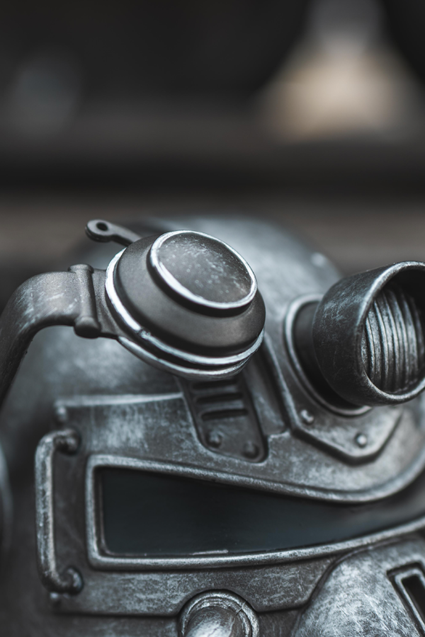 Fallout T-51 Power Armor Helmet Mini Desktop Statue - Image 11