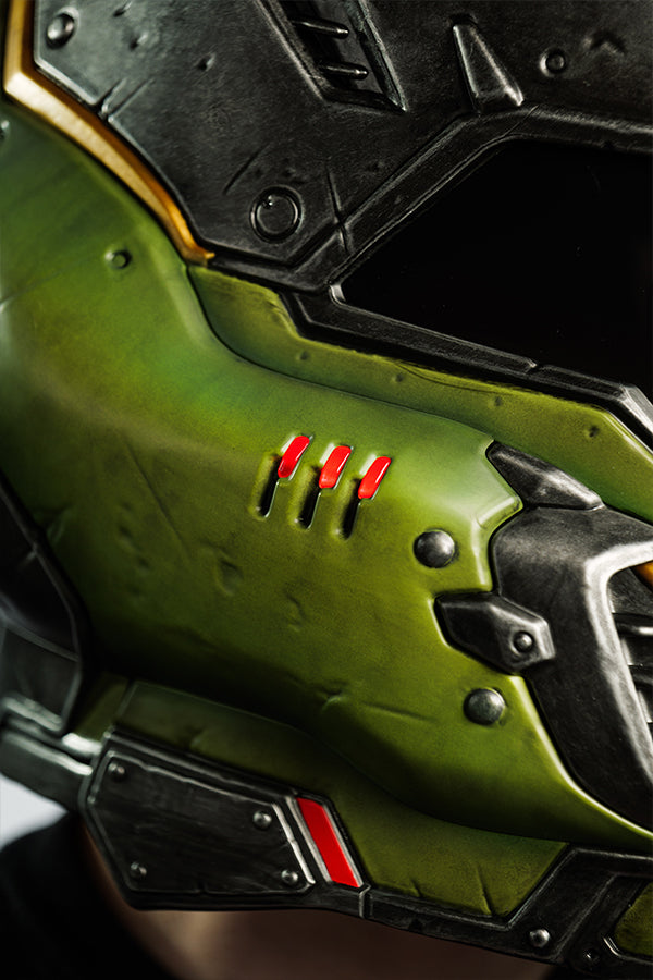 DOOM: The Dark Ages Wearable Helmet Replica - Image 15