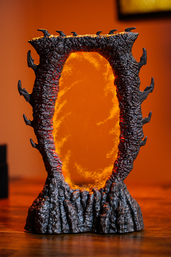 Alternative view of The Elder Scrolls IV: Oblivion Remastered LED Gate Statue
