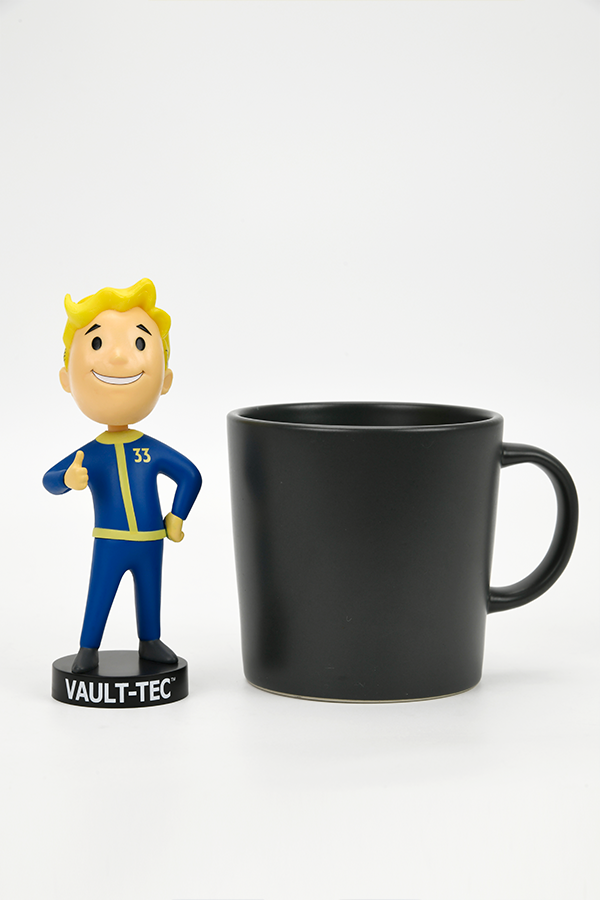 Fallout Vault Boy 33 Charisma Bobblehead - Image 16