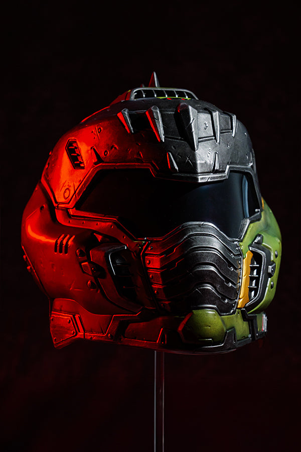 DOOM: The Dark Ages Wearable Helmet Replica - Image 19