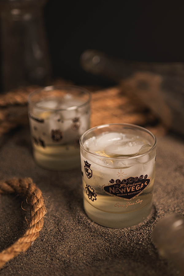Fallout New Vegas Casinos Rocks Glass - Image 2