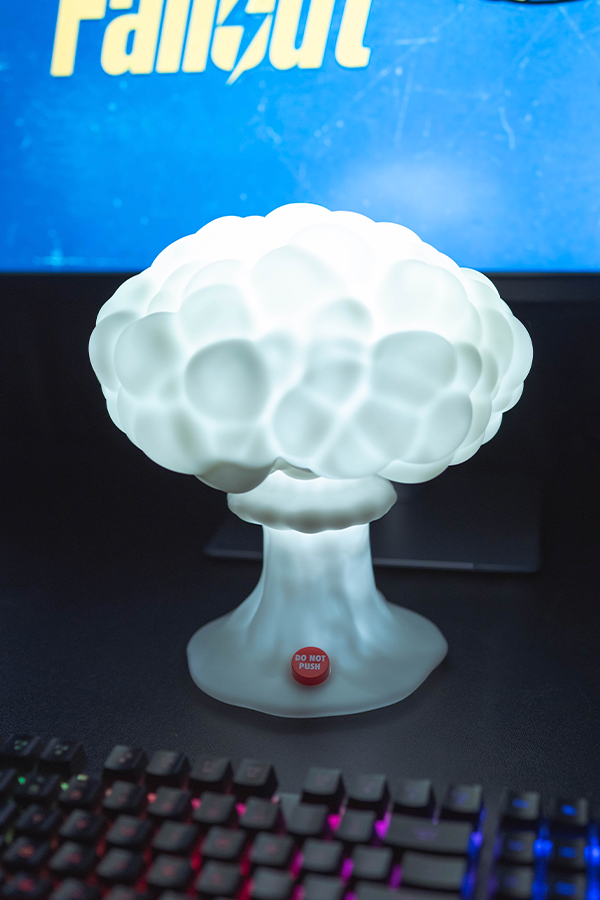 Alternative view of Fallout Atomic Blast Lamp