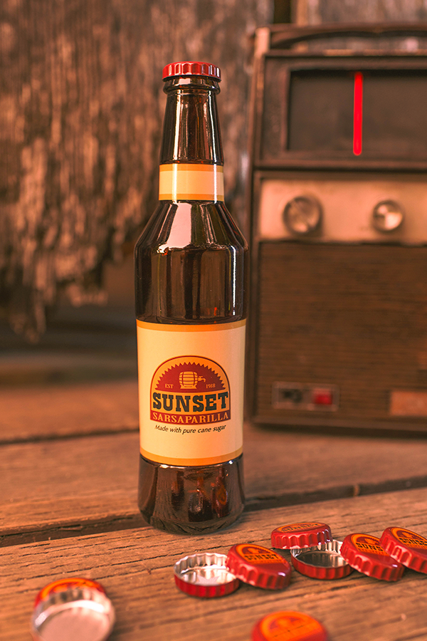 Fallout Sunset Sarsaparilla Glass Bottle & Bottle Caps - Image 2