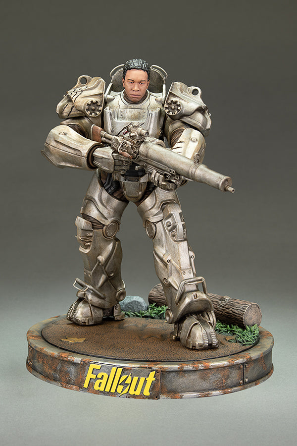 Alternative view of Fallout Series Maximus Figure by Dark Horse