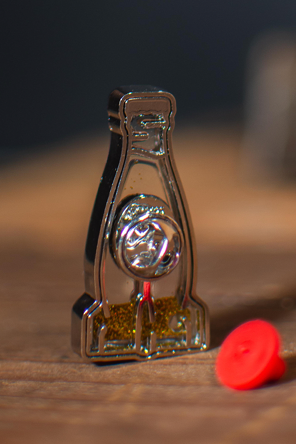 Alternative view of Fallout Nuka-Cola Glitter Pin