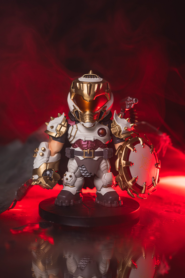 DOOM: The Dark Ages Slayer Mini Collectible Figure (Divinity Variant) - Image 3
