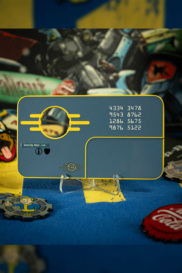 Fallout Vault Security Keycard Replica - Image 3