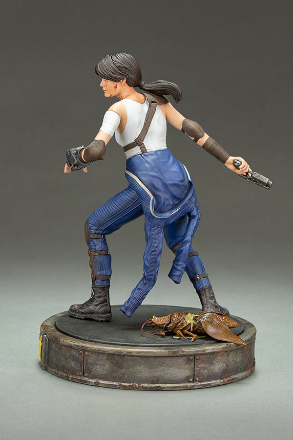 Fallout Series Lucy Figure by Dark Horse - Image 4