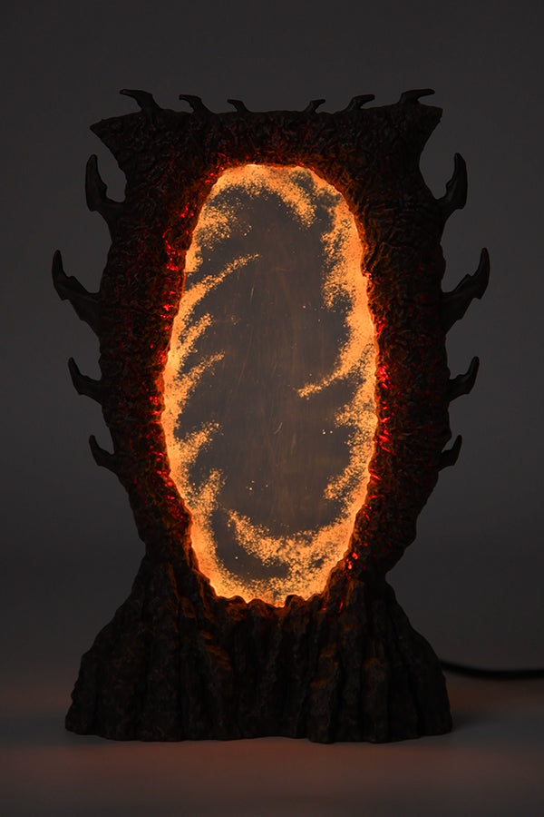 The Elder Scrolls IV: Oblivion Remastered LED Gate Statue - Image 8