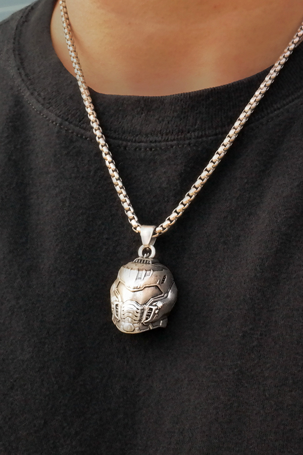 DOOM: The Dark Ages Slayer Helmet Pendant Necklace - Image 4
