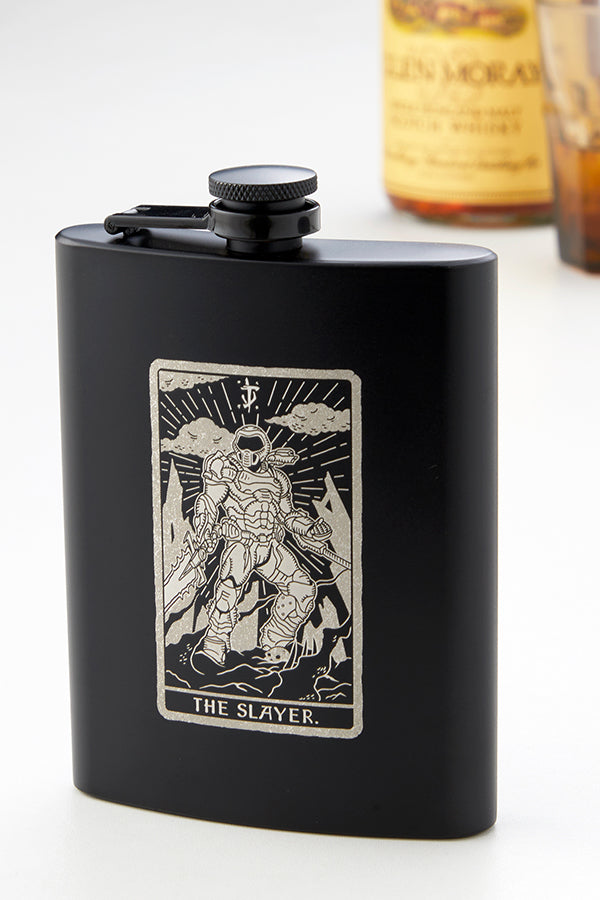 DOOM Slayer Tarot Flask - Image 3