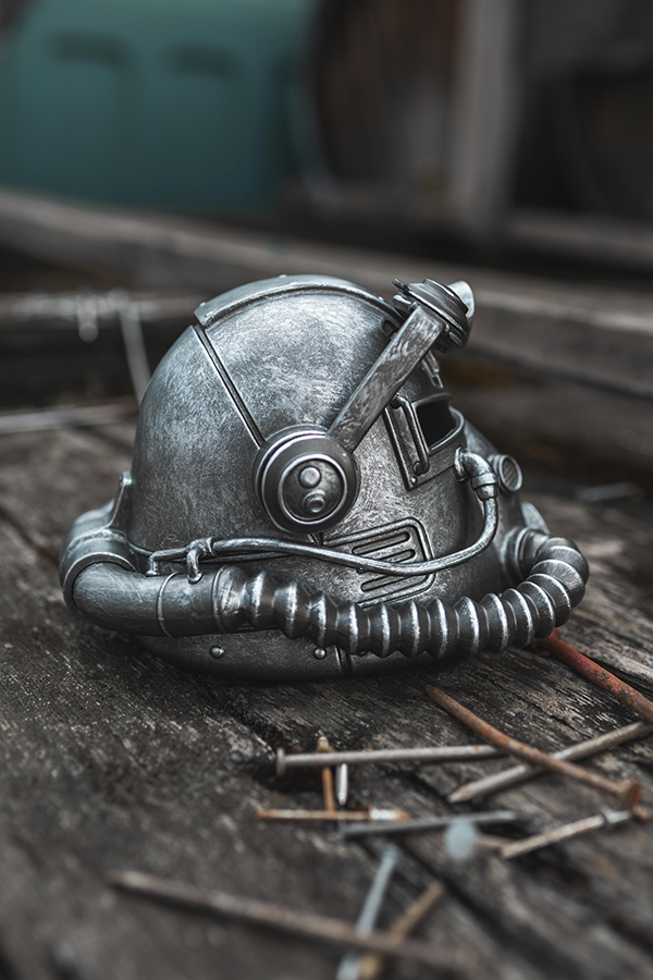 Fallout T-51 Power Armor Helmet Mini Desktop Statue - Image 6