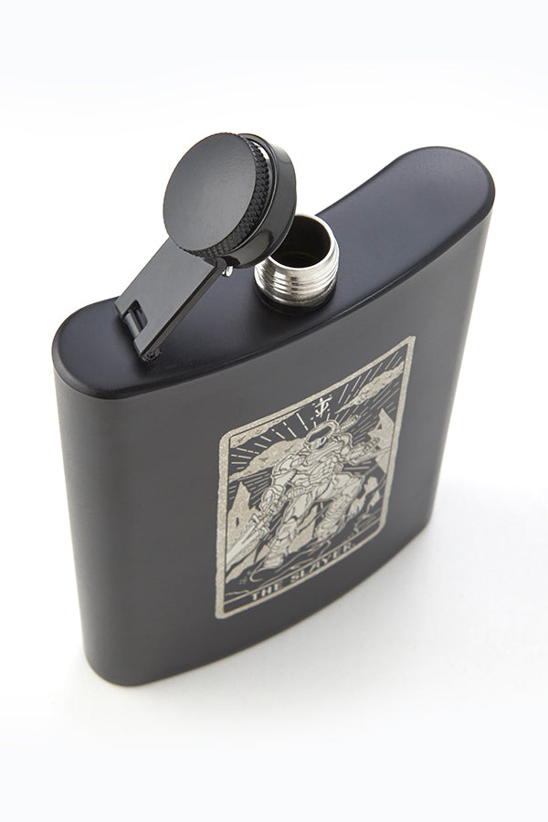 DOOM Slayer Tarot Flask - Image 5