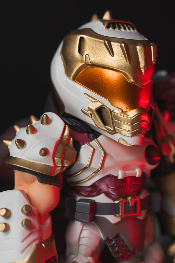 DOOM: The Dark Ages Slayer Mini Collectible Figure (Divinity Variant) - Image 7