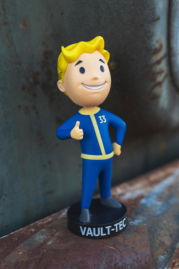 Fallout Vault Boy 33 Charisma Bobblehead - Image 6
