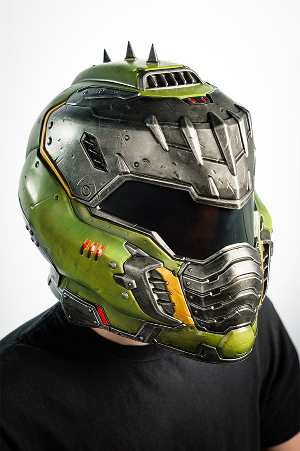 DOOM: The Dark Ages Wearable Helmet Replica - Image 10