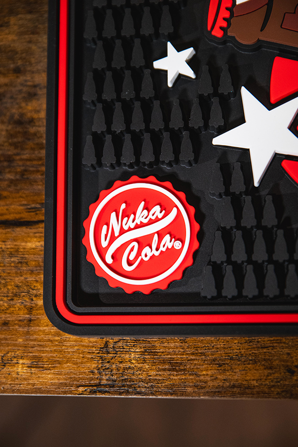 Fallout Survivor's Best Friend Bar Mat - Image 9