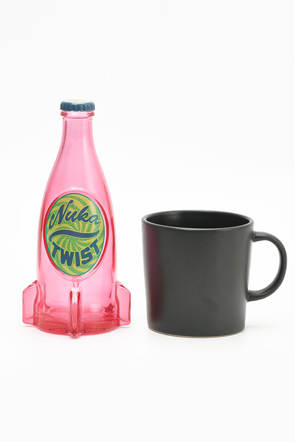 Fallout Nuka Twist Glass Bottle & Caps - Image 9